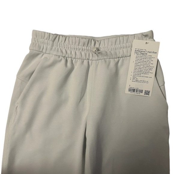 NWT Lululemon Softstreme High-Rise Pant Regular - Picture 8 of 10